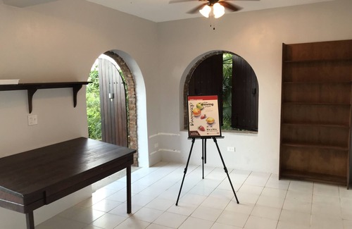 Estate Dorothea House | A 15 ACRE PRIVATE NATURE RETREAT BY THE OCEAN