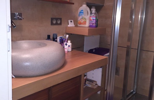 Corse-du-Sud Apartment | A 15 km D'ajaccio Rez de Jardin . Parking et Piscine Privés