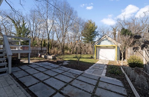 Bolivar House | A 3-bedroom house just a 20-minute walk from historic Harpers Ferry.
