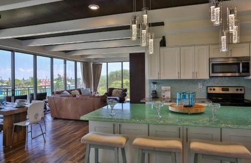 Sunset Beach House | A-301 - Mansions By The Sea