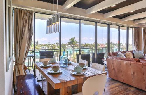 Sunset Beach House | A-301 - Mansions By The Sea