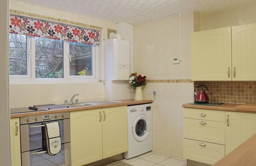 St Dogmaels Cottage | A beamed, character cottage situated just 100 yards from the River Teifi.