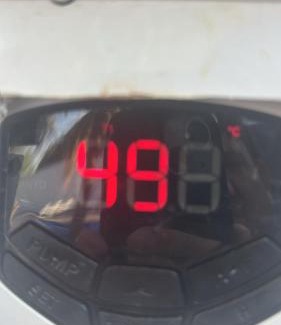 Prive das Caldas House | A Casa Paradisíaca Total Piscina Super Hiper Mega Quente 50 graus Aquecimento Elétrico , Sinuca e 5 Quartos Com Ar Condiconado