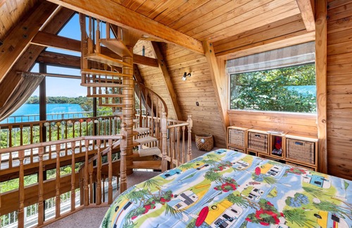 Tikitere House | A character 1960 Scandinavian holiday home - great for families and pets.