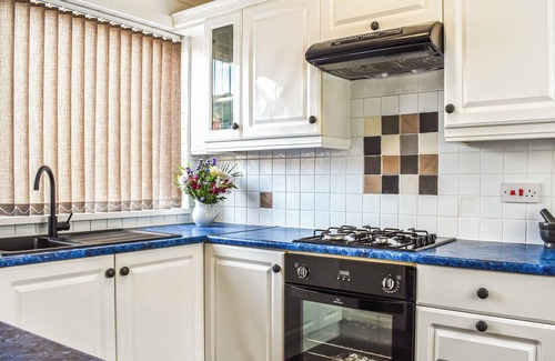 Skinningrove Cottage | A charming, three-bedroom cottage nestled in a hidden gem of a village.
