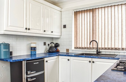 Skinningrove Cottage | A charming, three-bedroom cottage nestled in a hidden gem of a village.