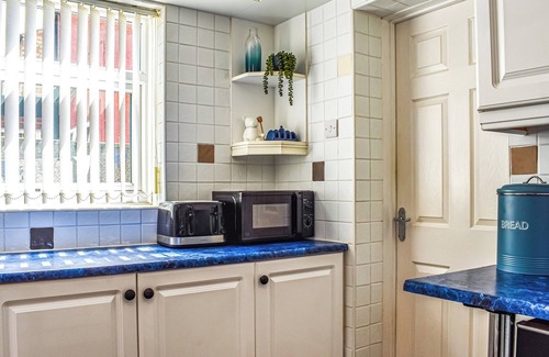 Skinningrove Cottage | A charming, three-bedroom cottage nestled in a hidden gem of a village.