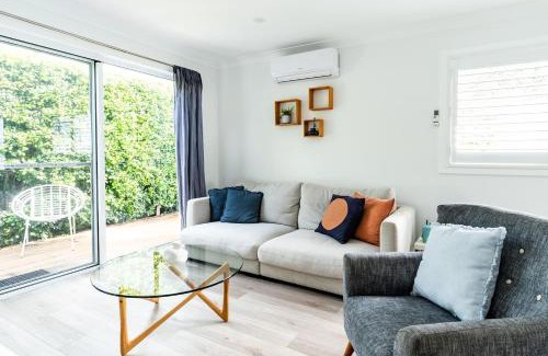 Toowoon Bay House | A Chic Coastal Hideaway at Toowoon Bay Beach