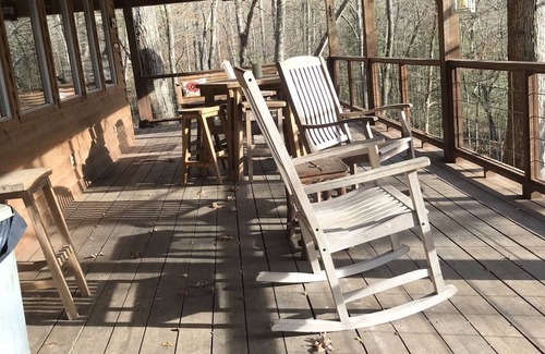 Murfreesboro Cabin | A cozy getaway on the Little Missouri River!