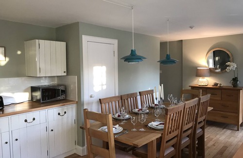 Pittenweem Cottage | A delightful and historic property just a few steps from the harbour.