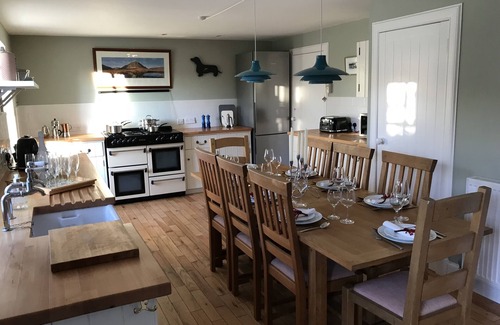 Pittenweem Cottage | A delightful and historic property just a few steps from the harbour.