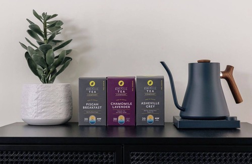 Oakley House | A designer forest retreat near Asheville—hot tub under the trees, fire pit nights, artisan coffee bar mornings, and luxe comfort in the Land of the Sky.