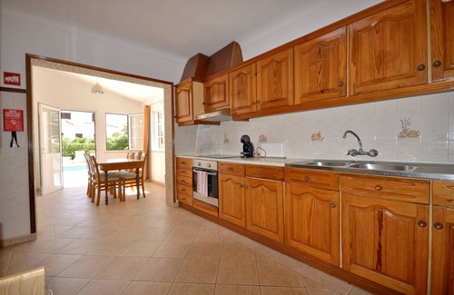 Quarteira Villa | A Fantastic Place for Families, Hilton Hotel are and close to amenities