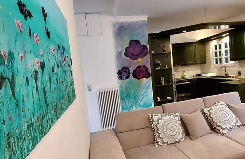 Corfu Town House | a Flower House in Corfu Close to Beach and Town