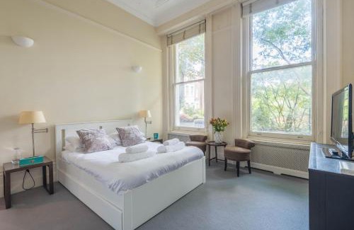 Redcliffe Apartment | A Grand Passion