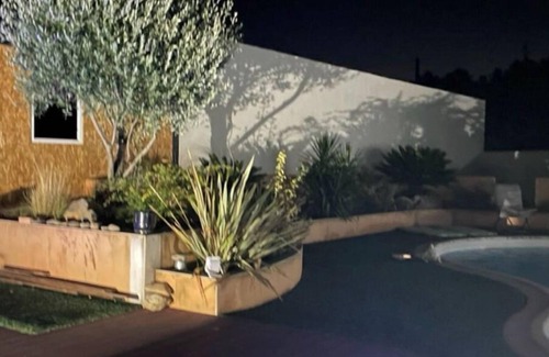 Clermont-l'Herault Apartment | A haven of peace between land and sea