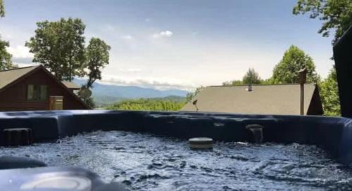Cosby House | A Hikers Dream - 34 Acres Hot Tub Views Trails