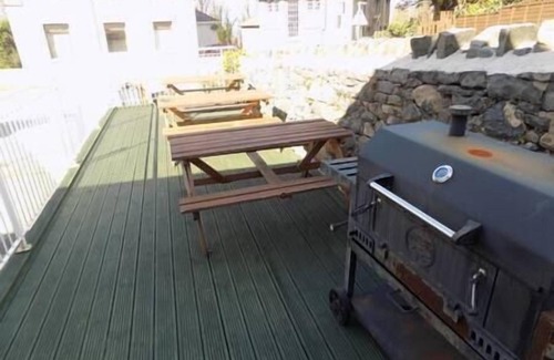 Penmaenmawr House | A Huge Holiday Home. When SIZE really matters.