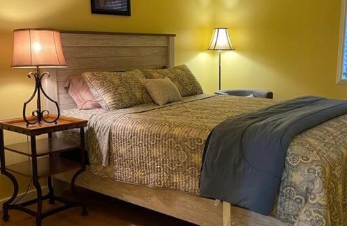 Totem Lake Apartment | A Jewel in Totem Lake Kirkland Washington!