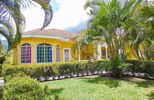 Jutiapa House | A little piece of Paradise!