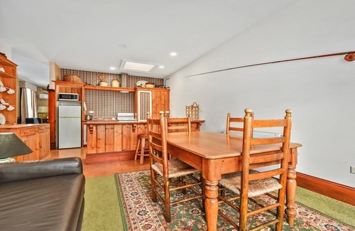 Launceston CBD Cottage | A little piece of Scotland in the Heart of Launceston