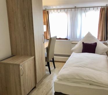 Boeblingen Bed & Breakfast | A Lotus Hotel