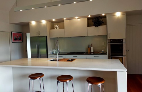 Waipapa Bed & Breakfast | A lovely large home situated in a slice of Paradise!