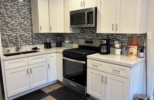 Port Hueneme House | a modern and chic vibe!