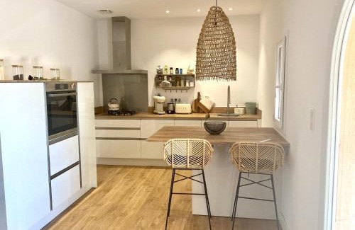 Alata House | A Muredda
