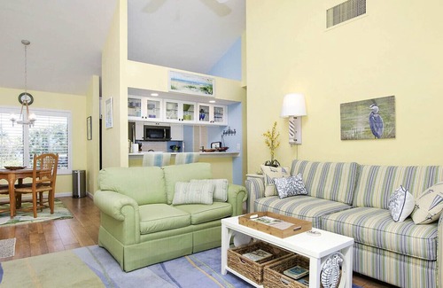 The Dunes House | A Peace of Heaven on Sanibel Island - Dunes Home Lakefront