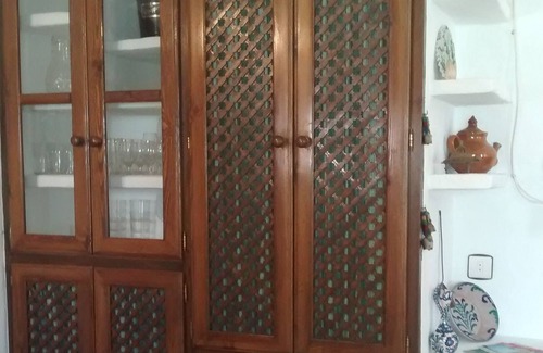 Motril Cottage | A peaceful, spacious, detached studio cottage only 10 mins from beach and town