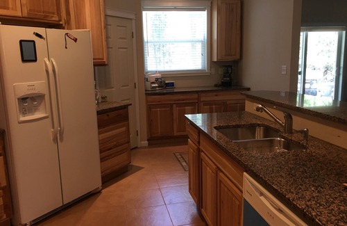 La Pine House | A Perfect Location to Get Away