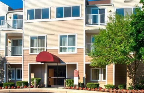Westborough House | A Place You''ll Surely Enjoy! Free Parking, Onsite Pool, Pet-friendly Property
