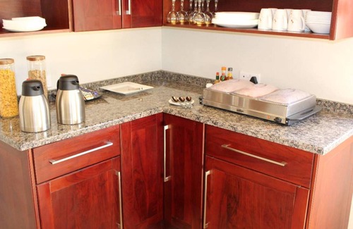 Harare Apartment | A Pristine B B Located in Belvedere Harare - 2008