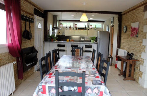 Basseneville House | A Quelques km de Cabourg, Gîte de Caractère à la Campagne: La Cave à Cidre