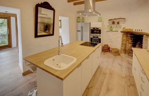 Port d'Andraitx Cottage | A quiet house in the valley, ideal for families.