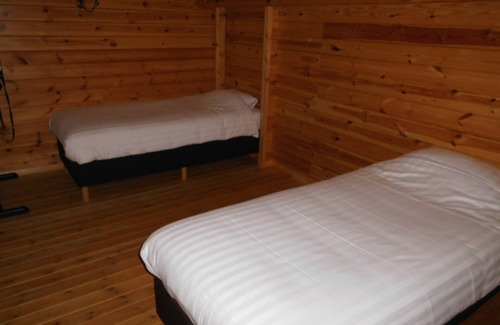 Cherain Bed & Breakfast | A real old-time western B&b in the Ardennes, room for 4 guests, ensuite bathroom
