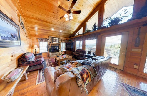 Townsend Cabin | A Rocky Top Rendezview