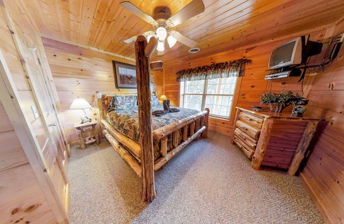 Townsend Cabin | A Rocky Top Rendezview