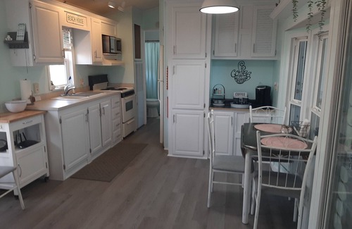 Put-in-Bay Villa | A small but roomy villa on Middle Bass Island, a short ferry ride away to PIB!