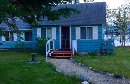 Surry Cottage | A small, rustic and private cottage. great for couples or a small family.