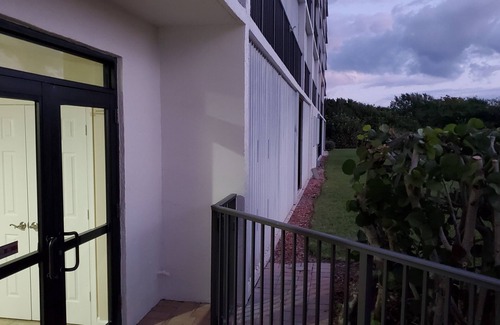 Fort Pierce Shores Condo | A Spacious Paradise on South Florida's Treasure Coast