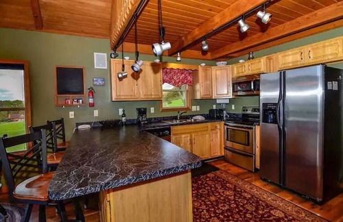 McHenry Ski Chalet | A "Sweet Retreat" at Deep Creek & Wisp Ski Resort