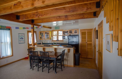 Crested Butte House | A Sweet, Unpretentious, Lovely Space to Slow Down and Have Fun. Pet Friendly!