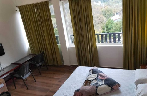 Kodaikanal Hotel | A.V.N Homestay