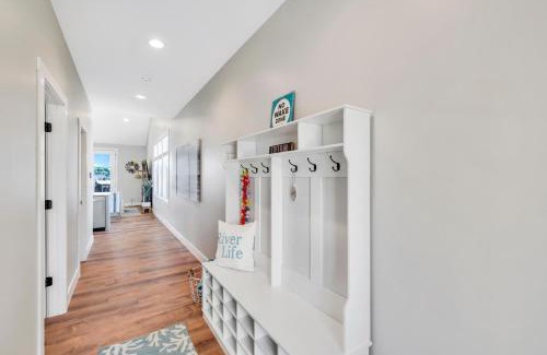 Ottawa House | A View to a Chill