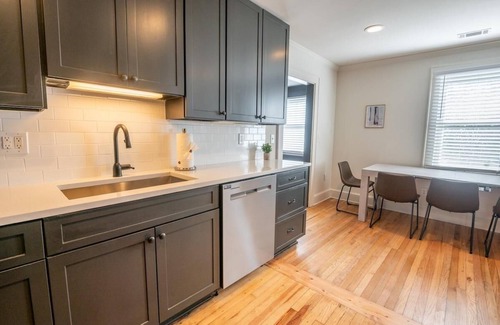 North Charleston House | A Walk in the Pines - Bright & Cute 3br 2ba Home