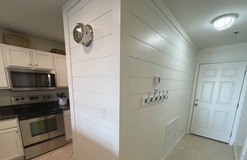 Waterside Village Condo | A Waterside Village Unit 407