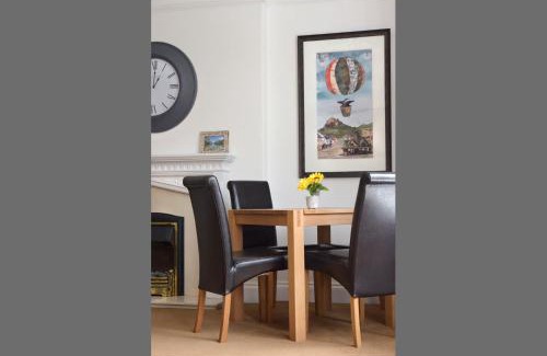Minehead Apartment | A Wise Let