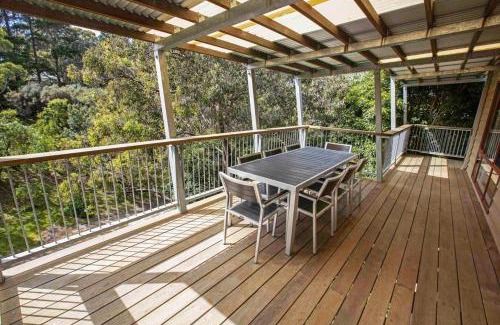 Metung House | A Wood Haven